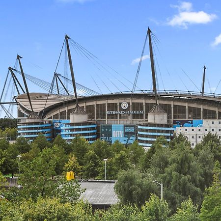 Modern Spacious 2Bedroom Apartment Great! Location By Etihad Mancity Stadium& Coop Live Arena แมนเชสเตอร์ ภายนอก รูปภาพ