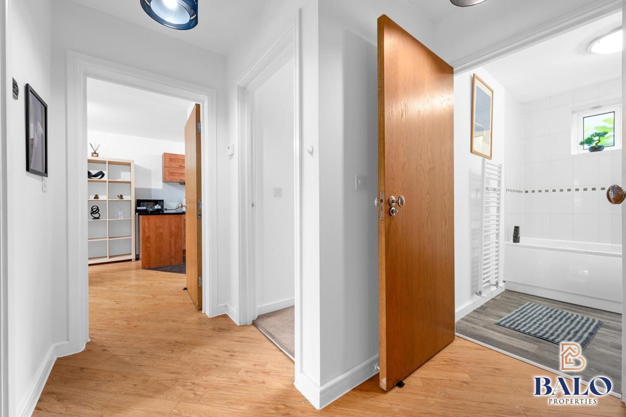 Modern Spacious 2Bedroom Apartment Great! Location By Etihad Mancity Stadium& Coop Live Arena แมนเชสเตอร์ ภายนอก รูปภาพ